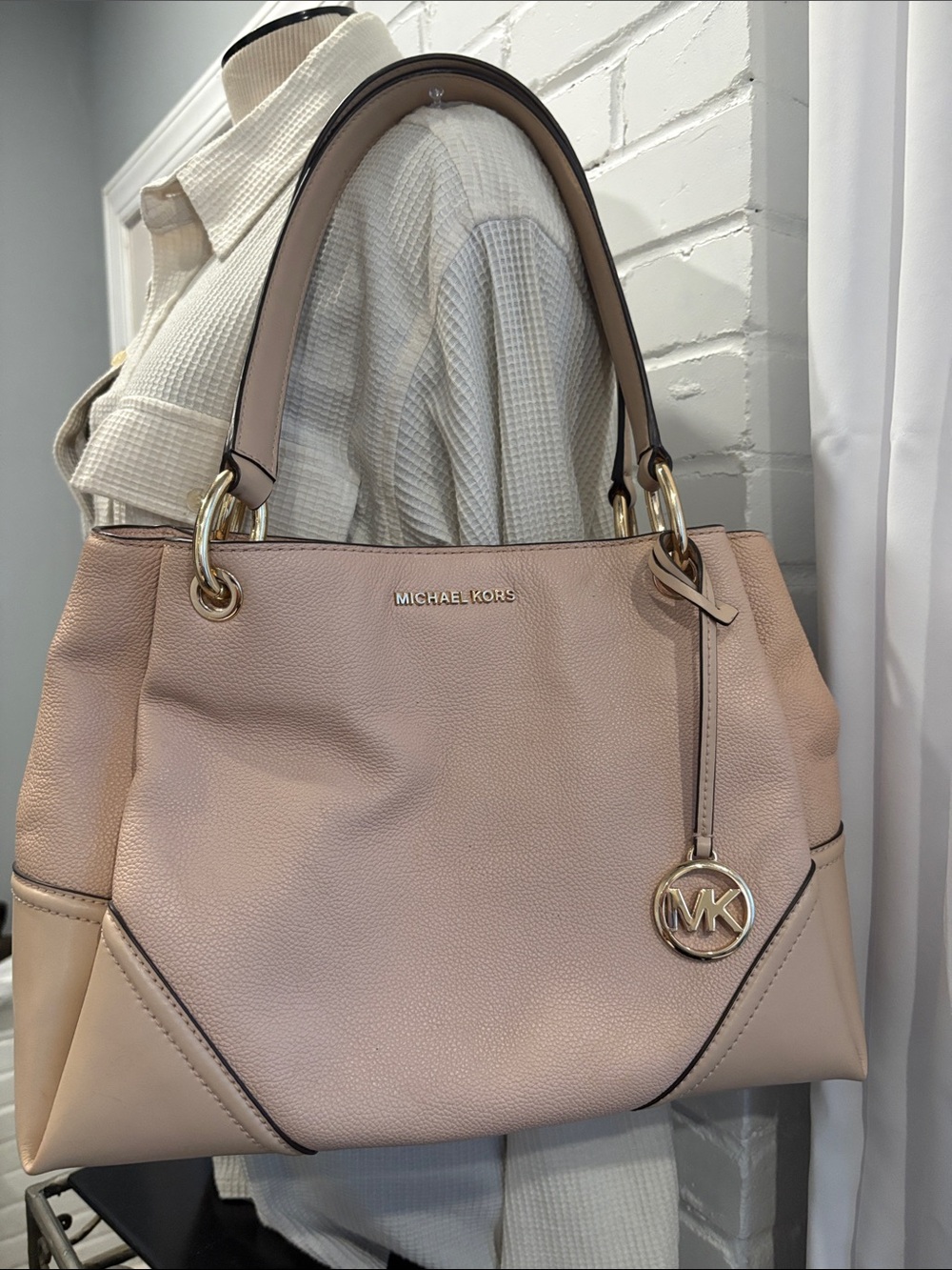 Michael Kors Blush Pink Pebbled Leather Shoulder Bag with Gold MK Charm